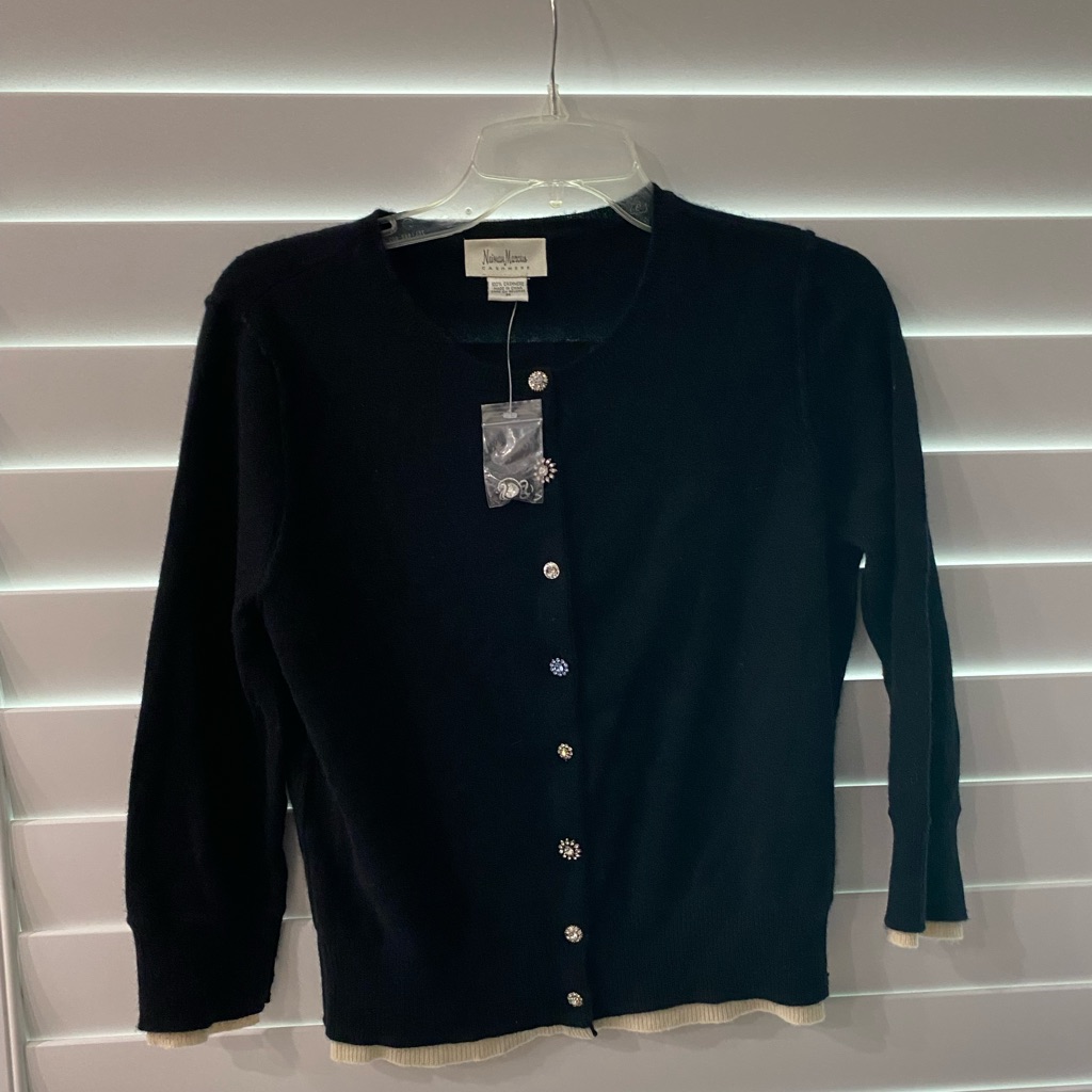 Neiman Marcus Cashmere Nwot Black Cardigan Sweater Size-M Rhinestone Buttons